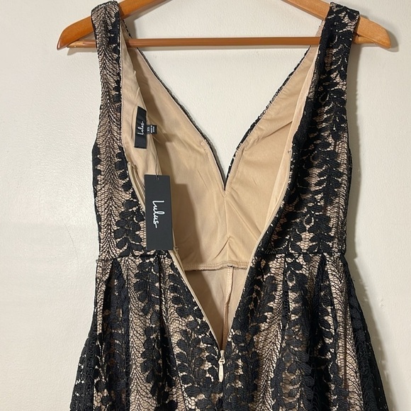 Lulu’s All of My Heart Black Lace Skater Dress size XS - Picture 10 of 13